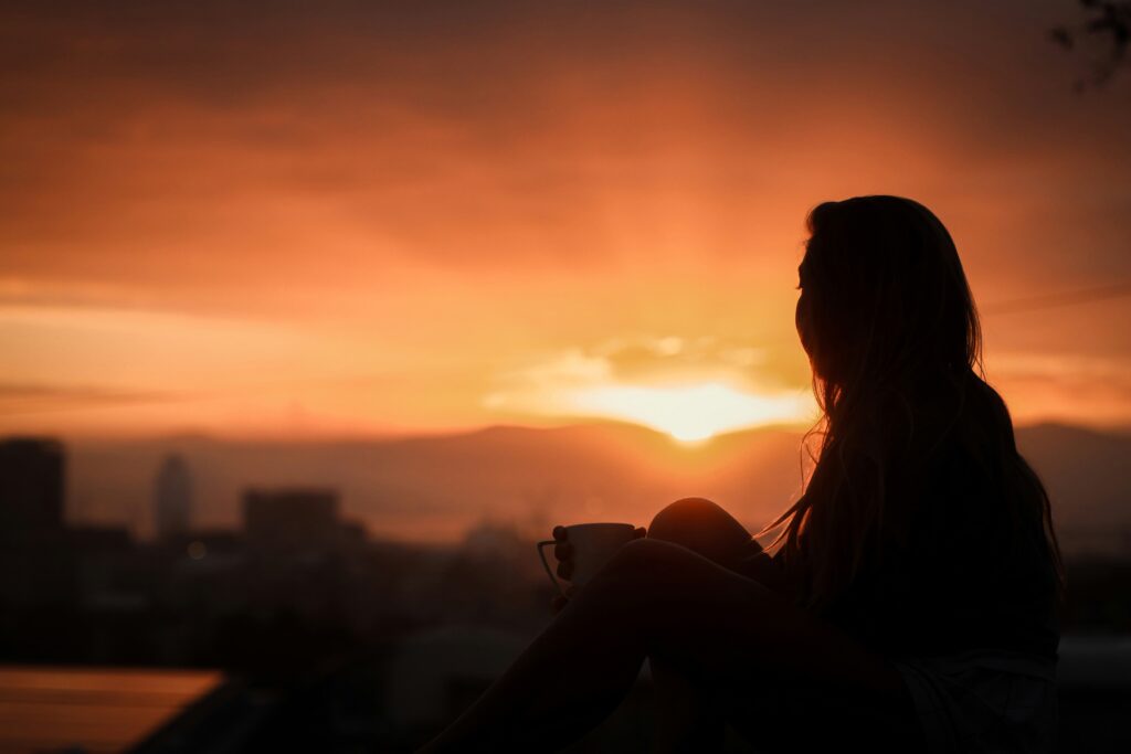 Mindful morning habits for calm, focus, and clarity