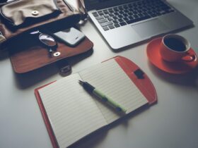 Simple daily journaling practice for mindful focus